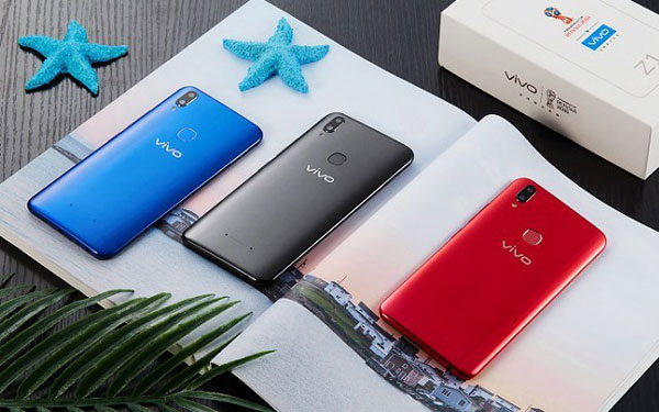 vivo Z1i背面